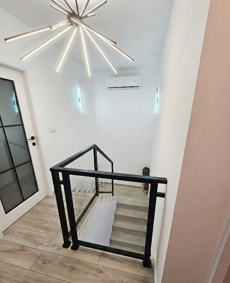 Balustrada schodowa ze szkłem