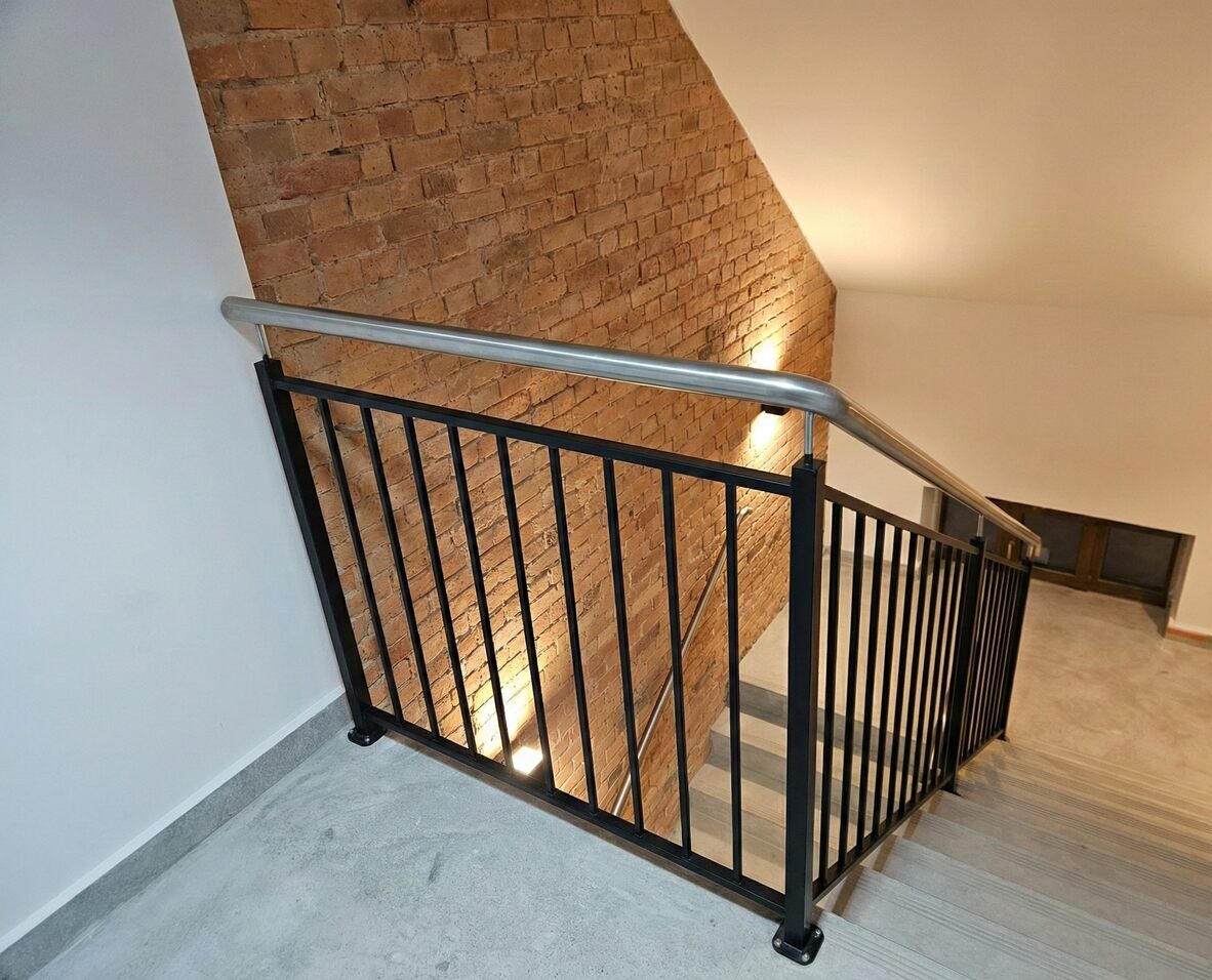 balustrada schodowa - malowana